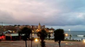 Apartamento la Escalerona con vistas al mar